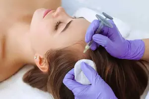 راههای جلوگیری از ریزش مو: از داروهای گیاهی تا درمانهای تخصصی