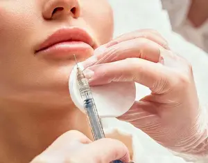 تزریق انواع ژل لب