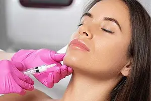 سن مناسب برای تزریق چربی